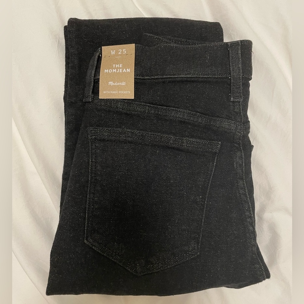 NWT Madewell Mom Jeans, Hillshore Wash 25